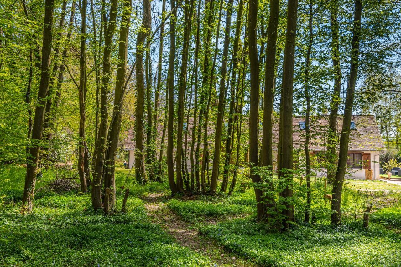 Gites Du Bois Des Perruches Saint-Vincent-des-Bois Exterior foto