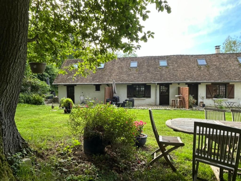 Gites Du Bois Des Perruches Saint-Vincent-des-Bois Exterior foto